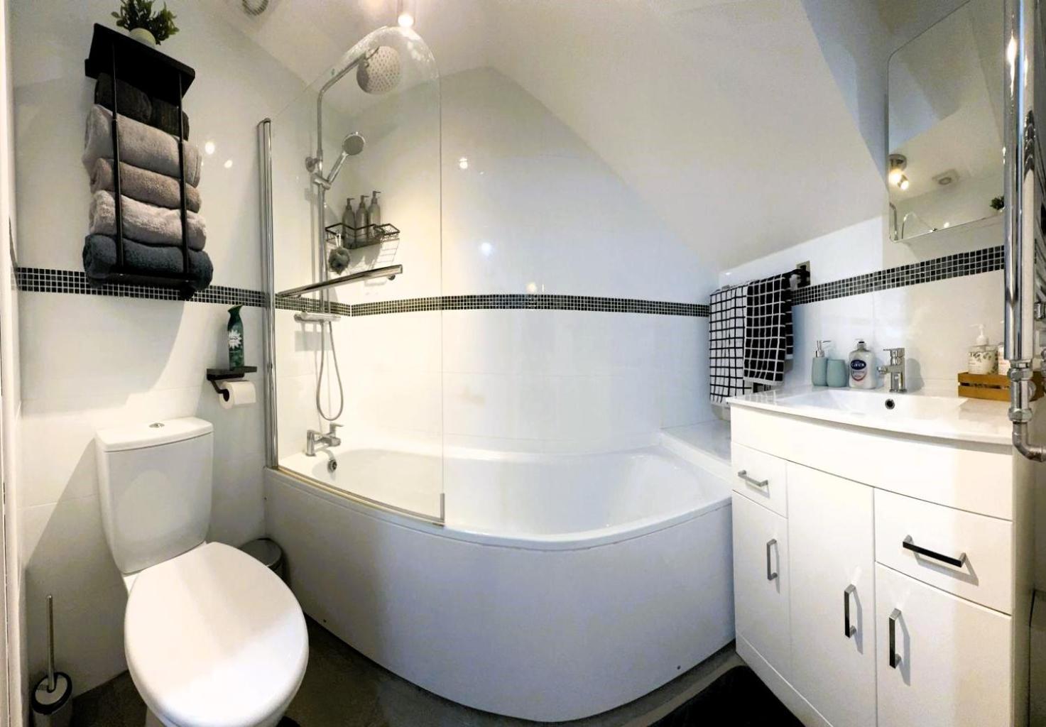 Large Cosy 2 Bedroom Ground Floor Flat In Stevenage Sg1 Sleeps 4-5 Free Parking Екстер'єр фото